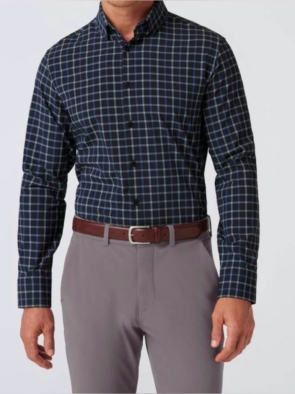 NEW MIZZEN + MAIN leeward dress shirt in navy stewart plaid Large Classic